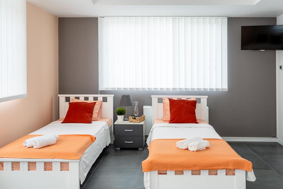 Kostovski Rooms-Near E75 To Greece เวเลส ภายนอก รูปภาพ